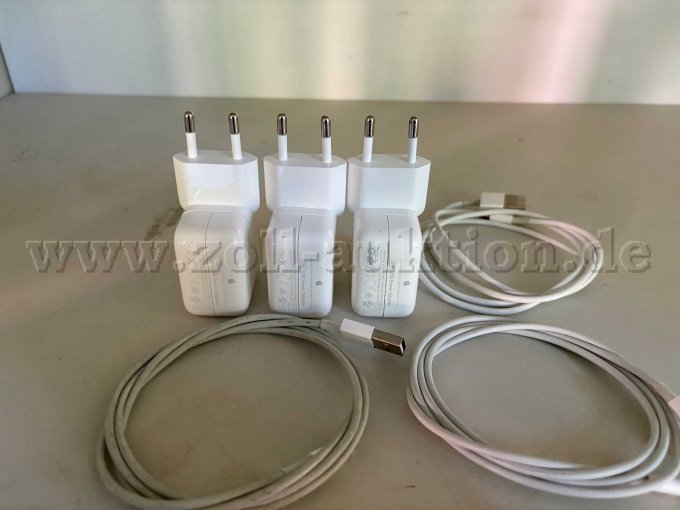 Netzteile + Ladekabel