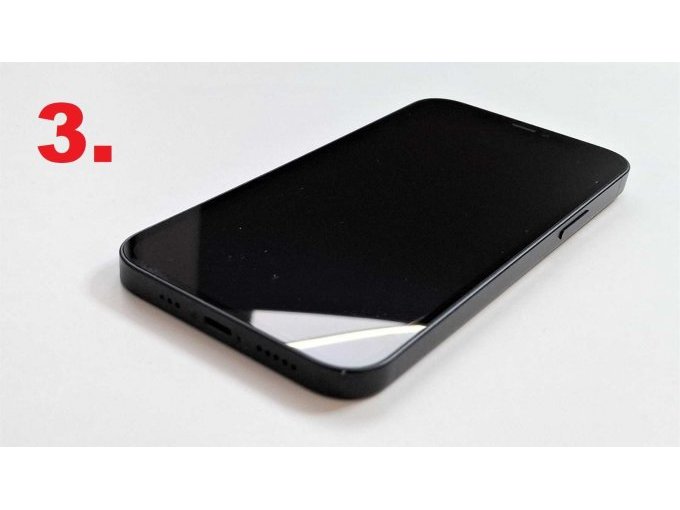 3. iPhone 12, A2402, Display