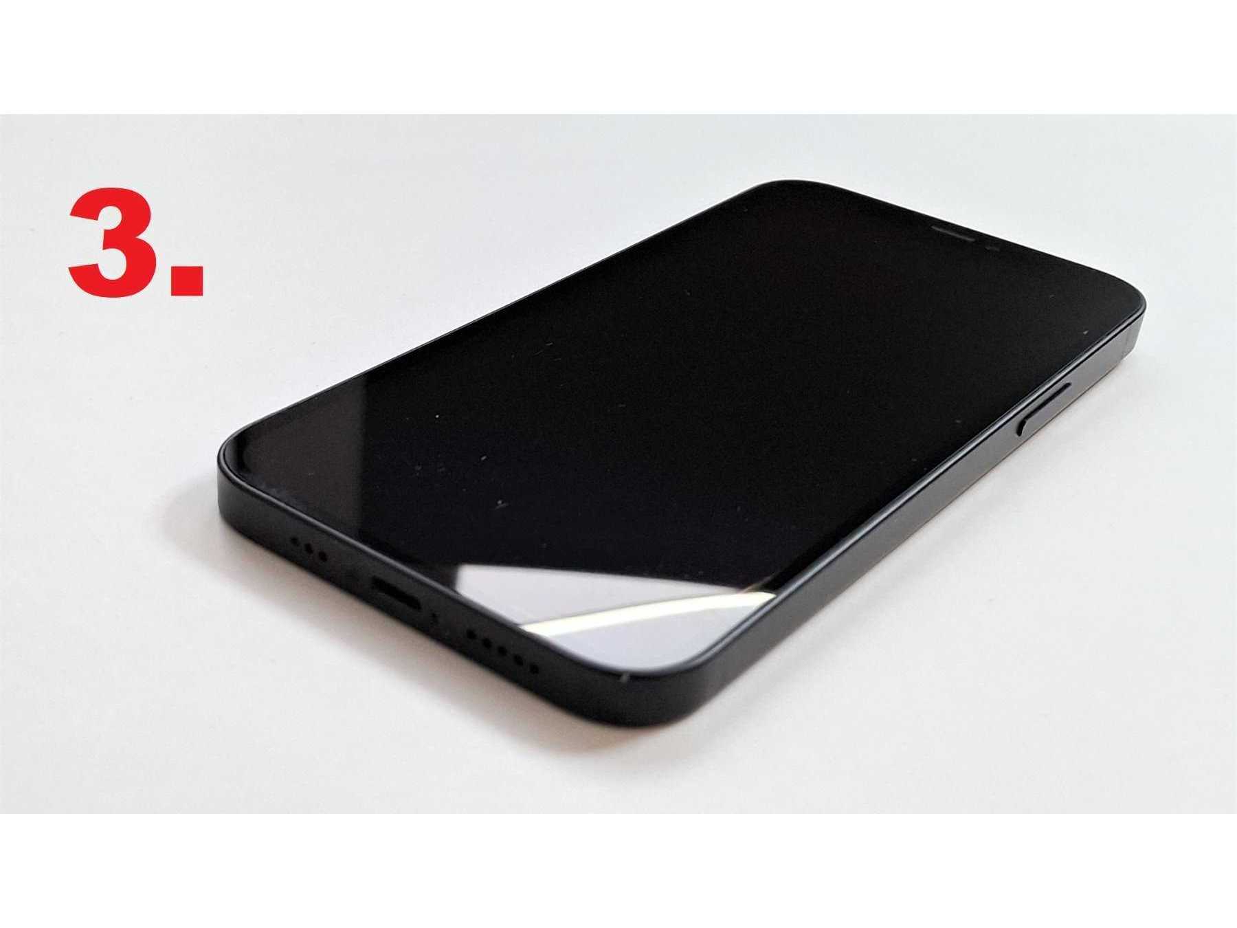 3. iPhone 12, A2402, Display