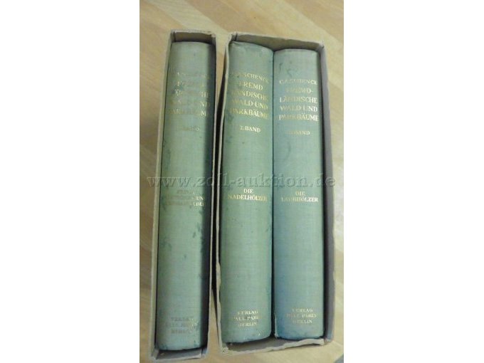 3 Bände mit Goldschrift