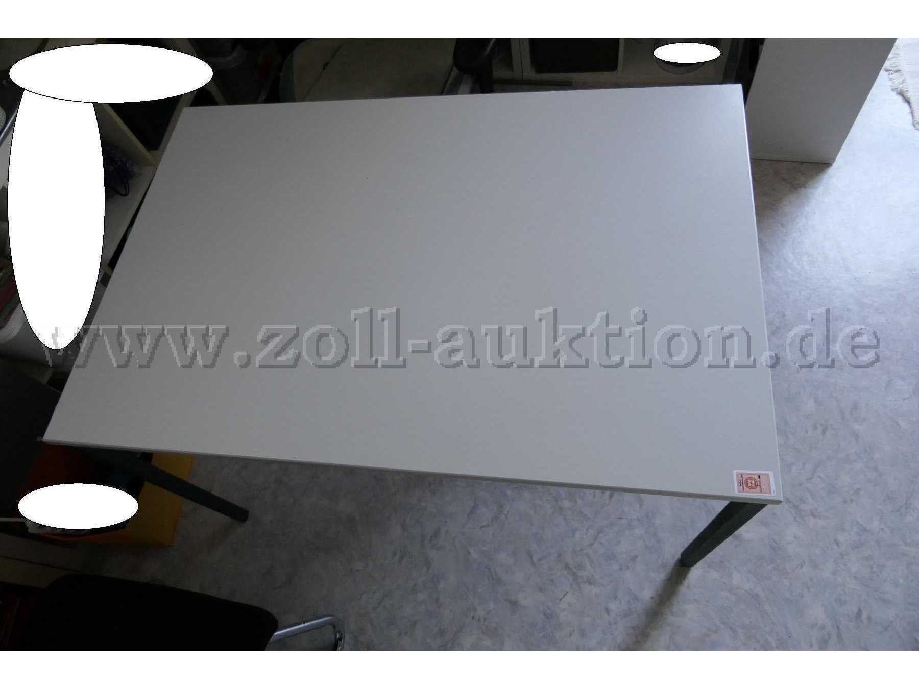 Detailaufnahme der Tischplatte von oben