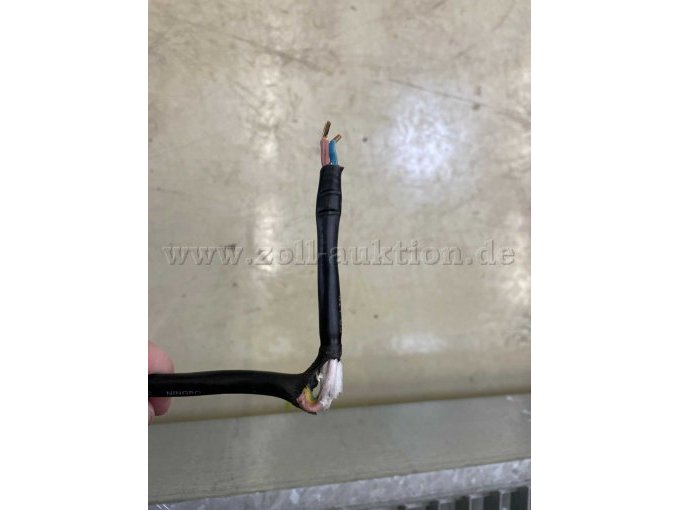 Kabelbruch bei demontiertem Kabel Lampe 1
