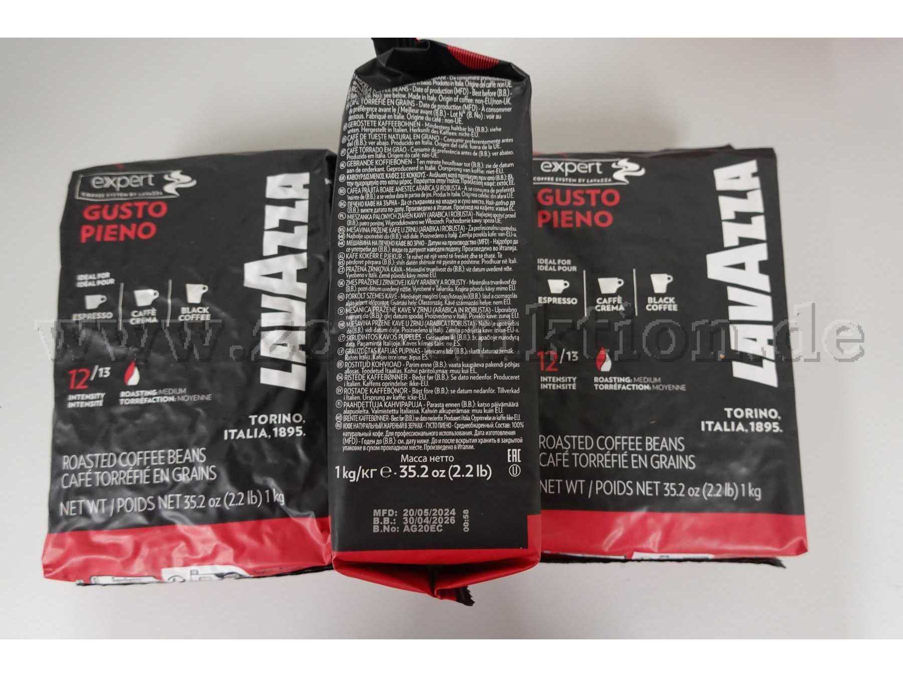 3 Beutel Kaffeebohnen Lavazza Expert Gusto Pieno á 1 kg, ovp.
MHD 04/2026