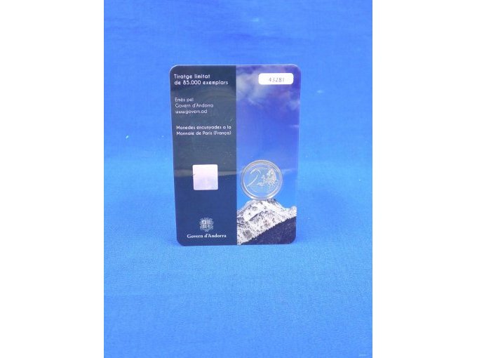 Blick auf die Rückseite der Coincard mit integrierter Münze