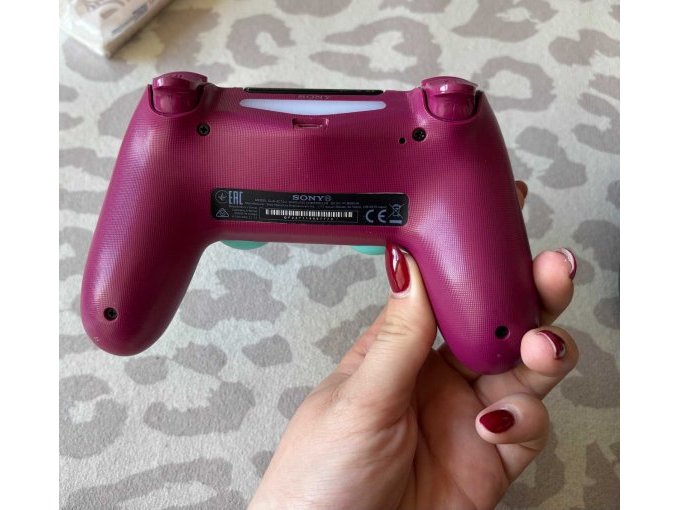 3 controllers, 2 van Sony, 1 merkloos, tweedehands – foto 3 – kavel bij Zoll-Auktion, Mainz
