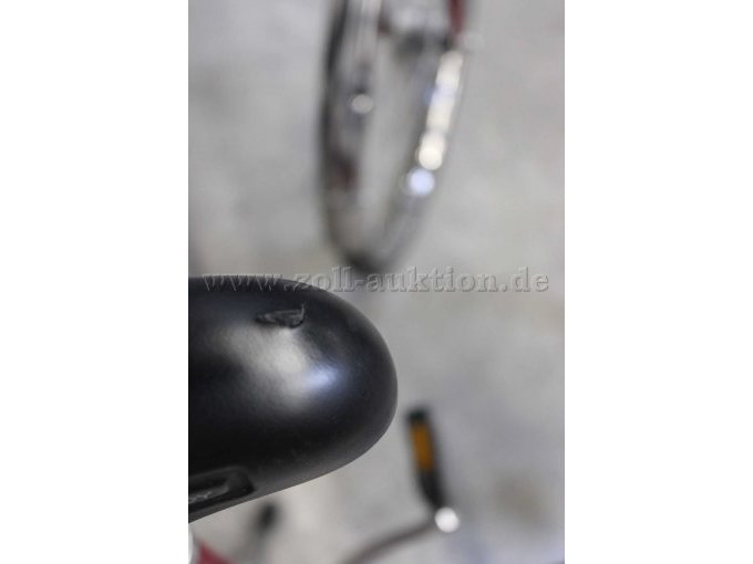 Beschädigung am Sattel