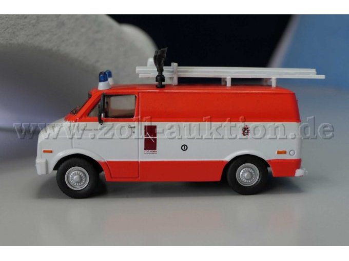 1997 VSR Dodge Trademan 300 Ansicht von der Seite