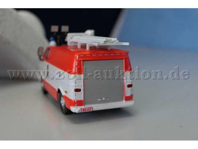 1997 VSR Dodge Trademan 300 Ansicht von hinten