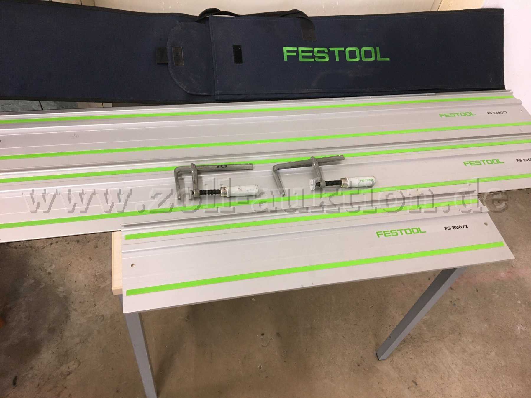 Gesamtansicht mit Tasche