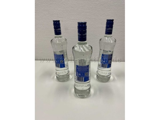 3 Flaschen Wodka Gorbaschow von hinten