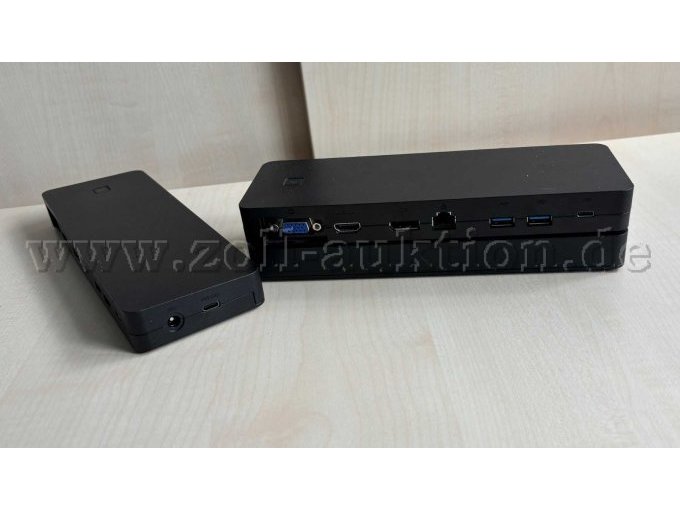 Drei Stück Dockingstationen