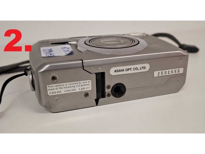 2. Pentax Efina T, Unterseite