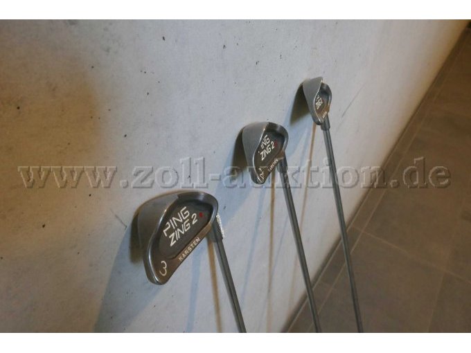 Detailaufnahme 4 der Schlägerköpfe