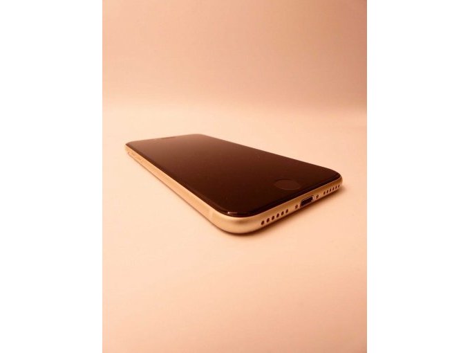 IPhone SE 3_Ansicht auf untere Seite/ linke untere Ecke/ linke Seite