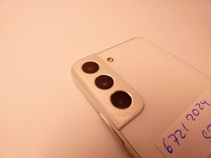 Samsung S22_ Kameralinsen Nahansicht