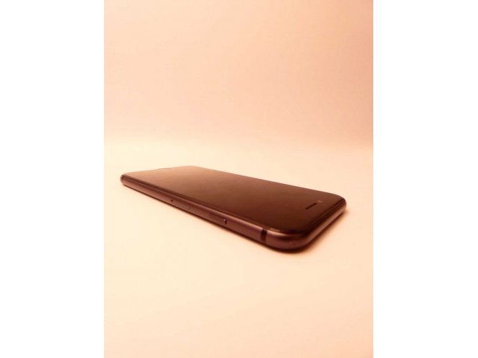 IPhone 8_ Ansicht auf rechte obere Ecke/ oberer Rand/ rechte Seite