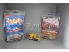 Hot Wheels Race Truck Ford LTL, Long Gone Truck und Thunder Roller Gesamtansicht