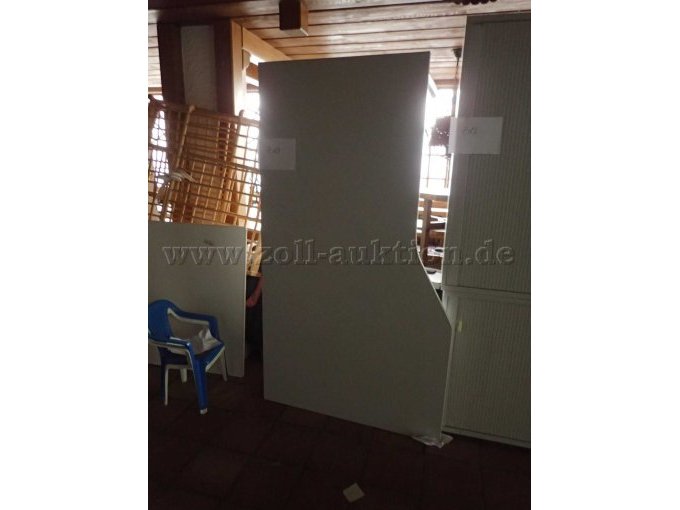 Beispielbild:
Tisch mit Linksausleger,
180 x 80/100 cm