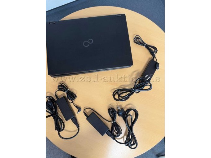 Lieferumfang inkl. 3 Netzteile