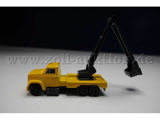 Majorette Nr. 284 mobiler Hubsteiger Ansicht von der Seite