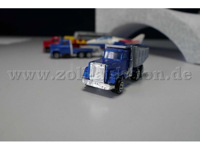 Majorette
297 MACK Muldenkipper Ansicht von vorne