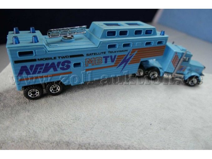 Kenworth Convoy 1981 MBTV News Ansicht von der Seite