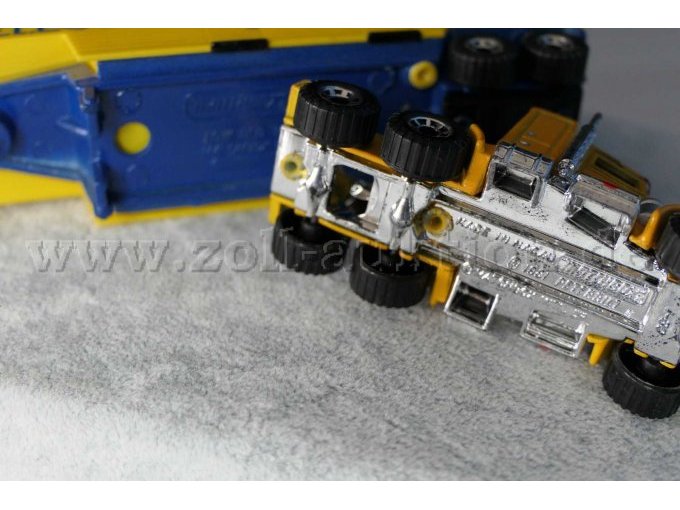 Kenworth Convoy 1981 British Telecom Ansicht von unten