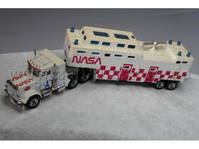Kenworth Convoy 1981 NASA Ansicht von der Seite