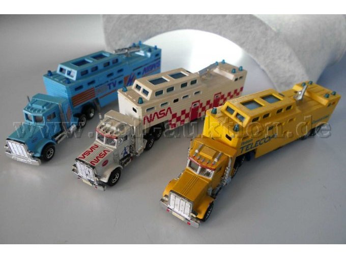 Matchbox Modell Sattelzüge, 1:90 Gesamtansicht Matchbox Modell Sattelzüge, 1:90 Gesamtansicht