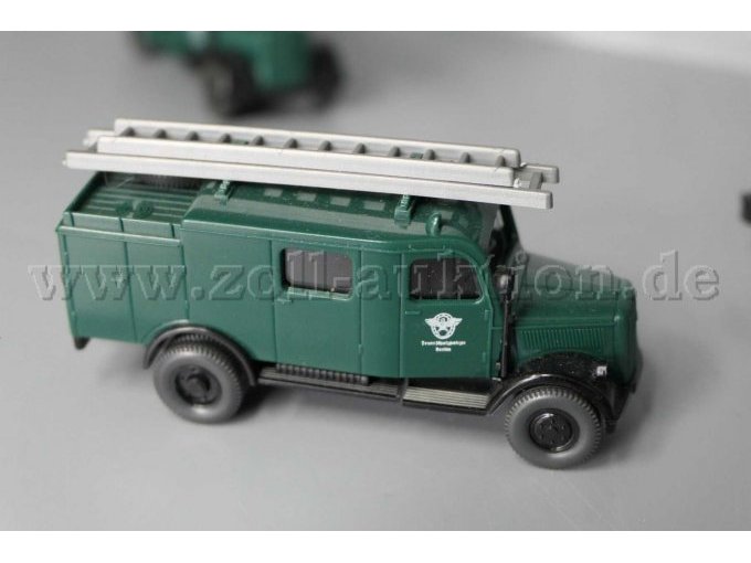 Opel Blitz Rüstwagen Ansicht von der Seite