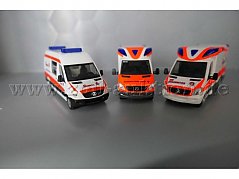 Modellfahrzeug Krankenwagen von Herpa und Rietze Gesamtansicht von vorne