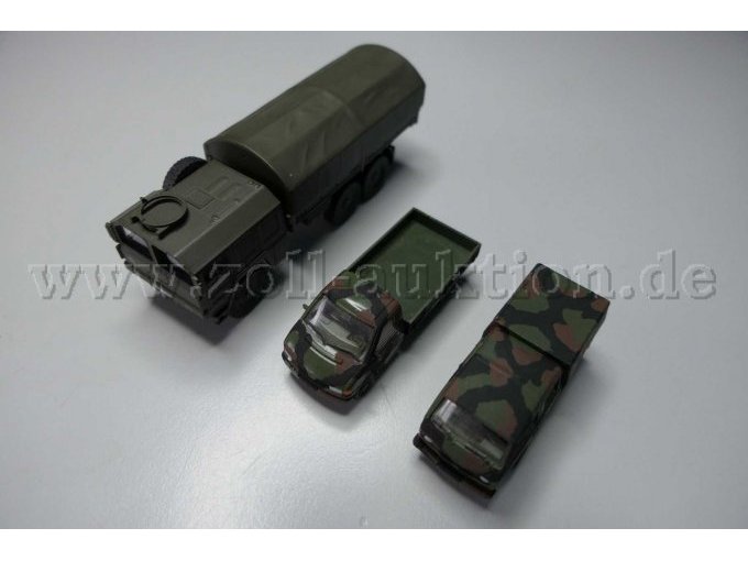 Modellfahrzeuge der Bundeswehr von Schuco und Roco, 1:87 Gesamtansicht Modellfahrzeuge der Bundeswehr von Schuco und Roco, 1:87 Gesamtansicht