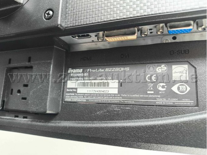 Anschlüsse und Typenschild