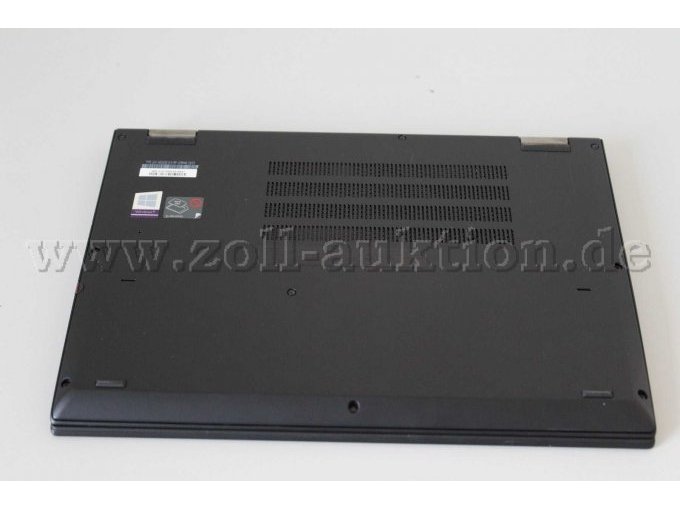 X370 Yoga unten