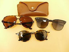 Drei Sonnenbrillen von Ray Ban mit Etui_ Gesamtansicht