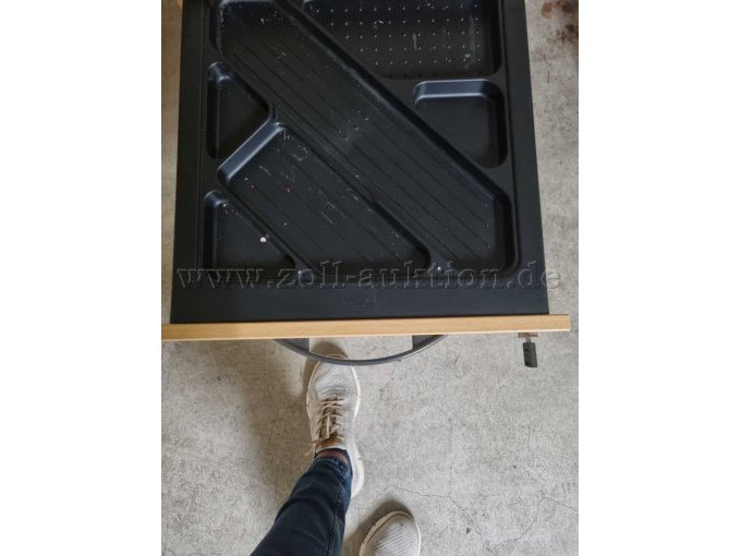 Obere Schublade Kleinteile