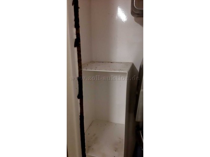 Detailansicht Verschmutzung innen und poröse Gummis