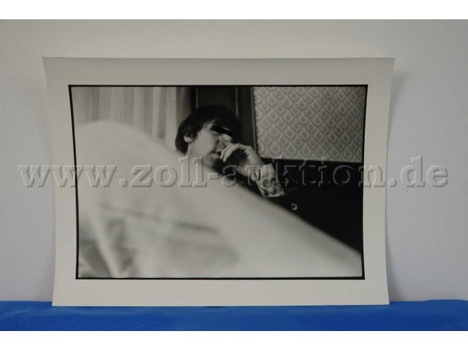 SW-Bild
verträumter Herr