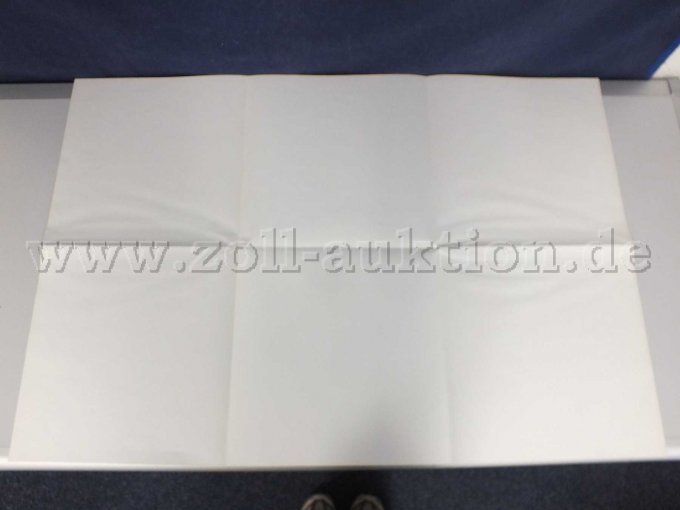 Rückseite des Posters zur LP mit Beschädigunen