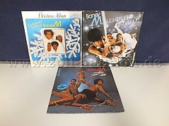Gesamtansicht der LPs BoneyM, mit Beschädigungen