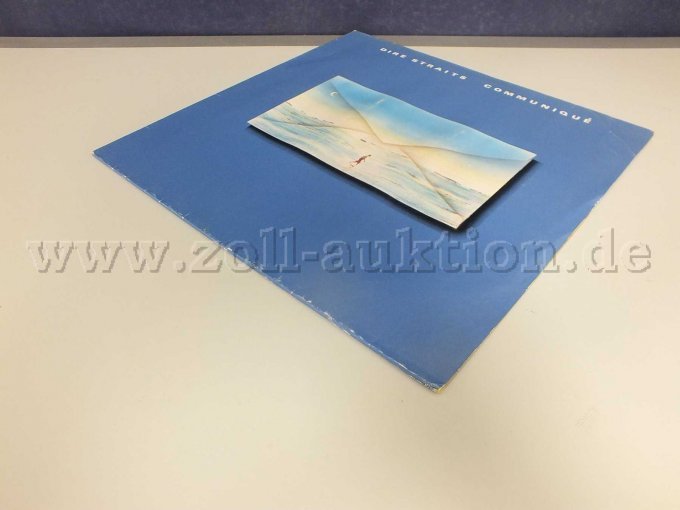 Seitliche Ansicht der LP liegend von rechts, mit Beschädigungen