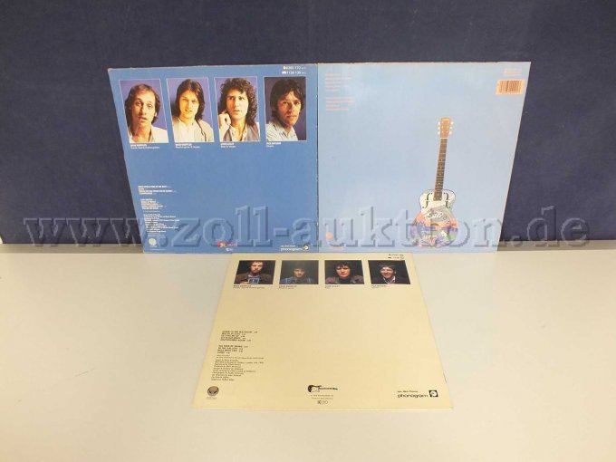 Rückseite der LPs mit Auflistung der Lieder, mit Beschädigungen