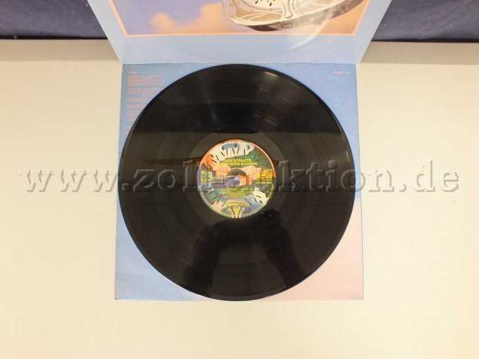 Detailansicht der LP "Dire Straits Brothers in Arms" ohne Hülle