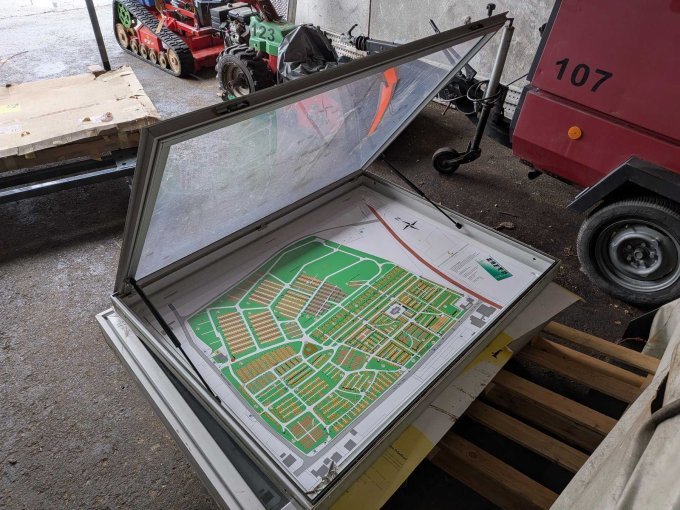 Schaukasten 2 - geöffnet