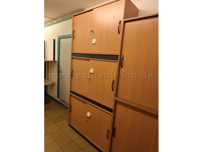 Schiebetürenschrank geschlossen Schiebetürenschrank geschlossen