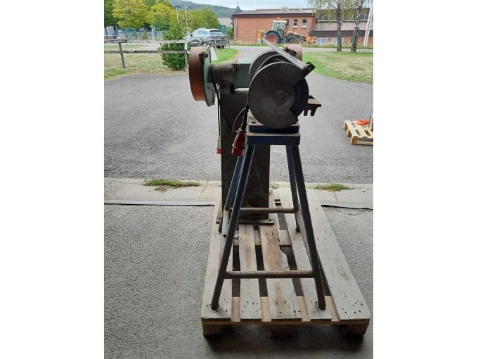 3 slijpstandaards METABO 7219, SOLIDO DS300 ST, METABO 7210 W, reserveonderdelenhouder – foto 4 – kavel bij Zoll-Auktion, Tholey
