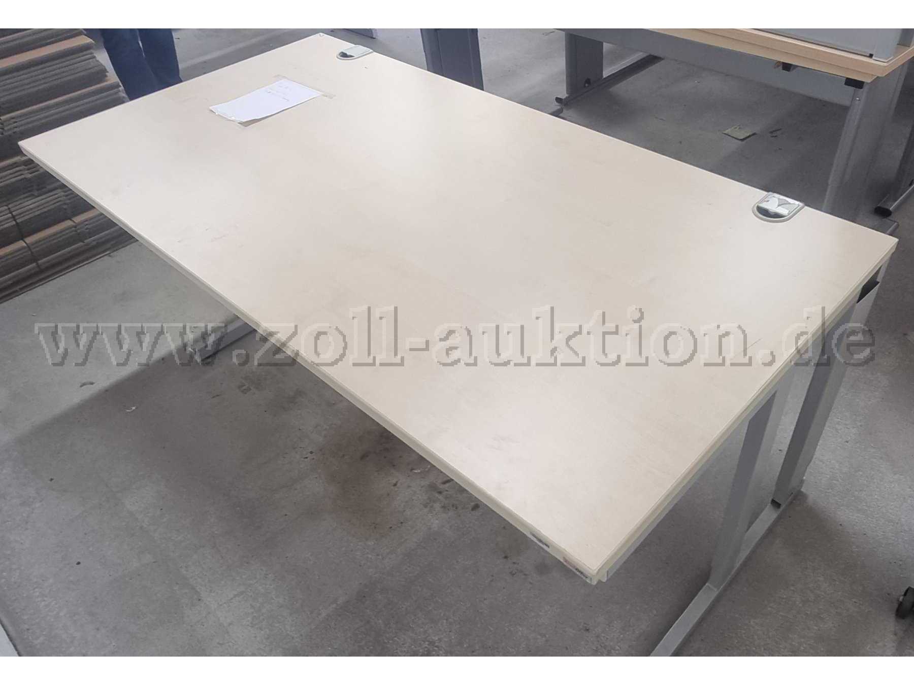 Tisch 66076 1/3