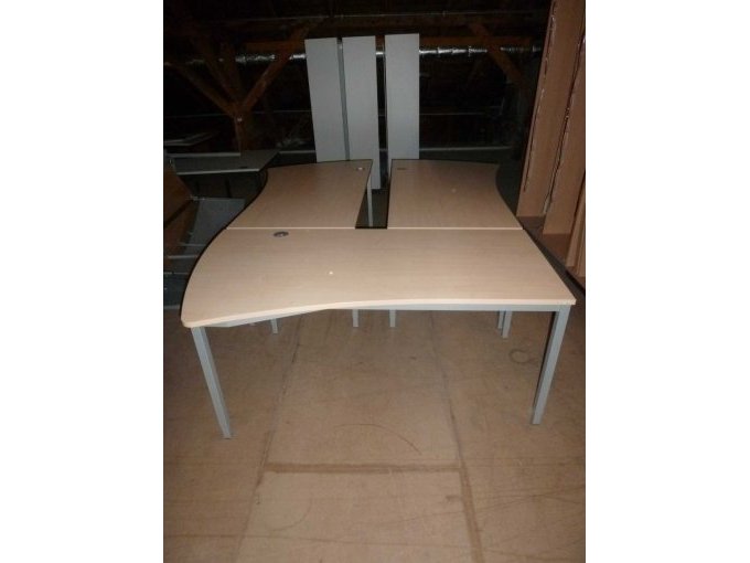 3 Tische Ahorn Frontansicht 2