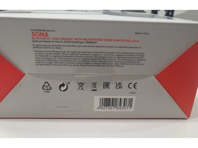 Boden der Verpackung mit CE-Kennung