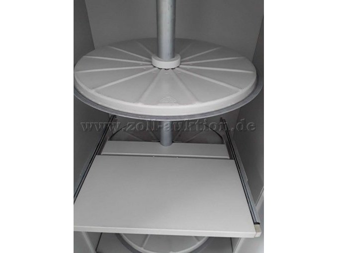 Schrank 3